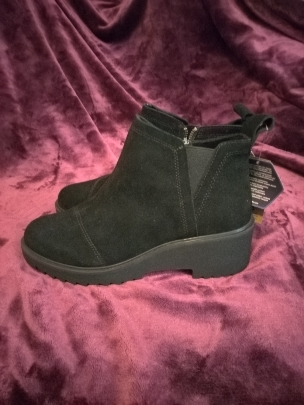 Toms NWT Black Suede Platform Ankle Boots